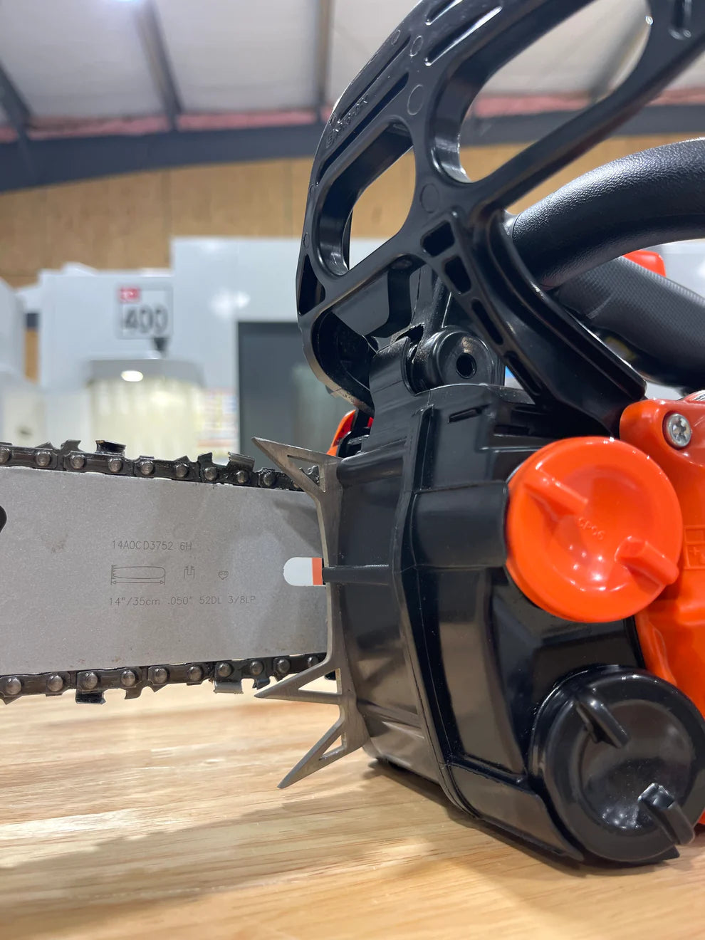 Undaunted Mfg Titanium 3 Point Dog (2511)